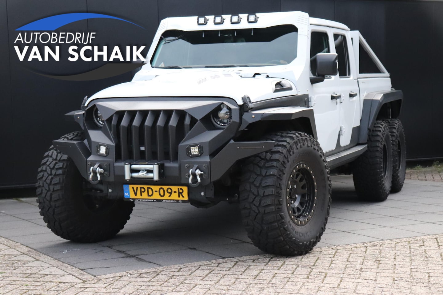 Jeep Gladiator - BRUTE | 264 PK | LEDER | CAMERA | NAVI | CRUISE | UNIEK NW-PRIJS 250.000,- - AutoWereld.nl