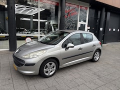 Peugeot 207 - 1.4 XR