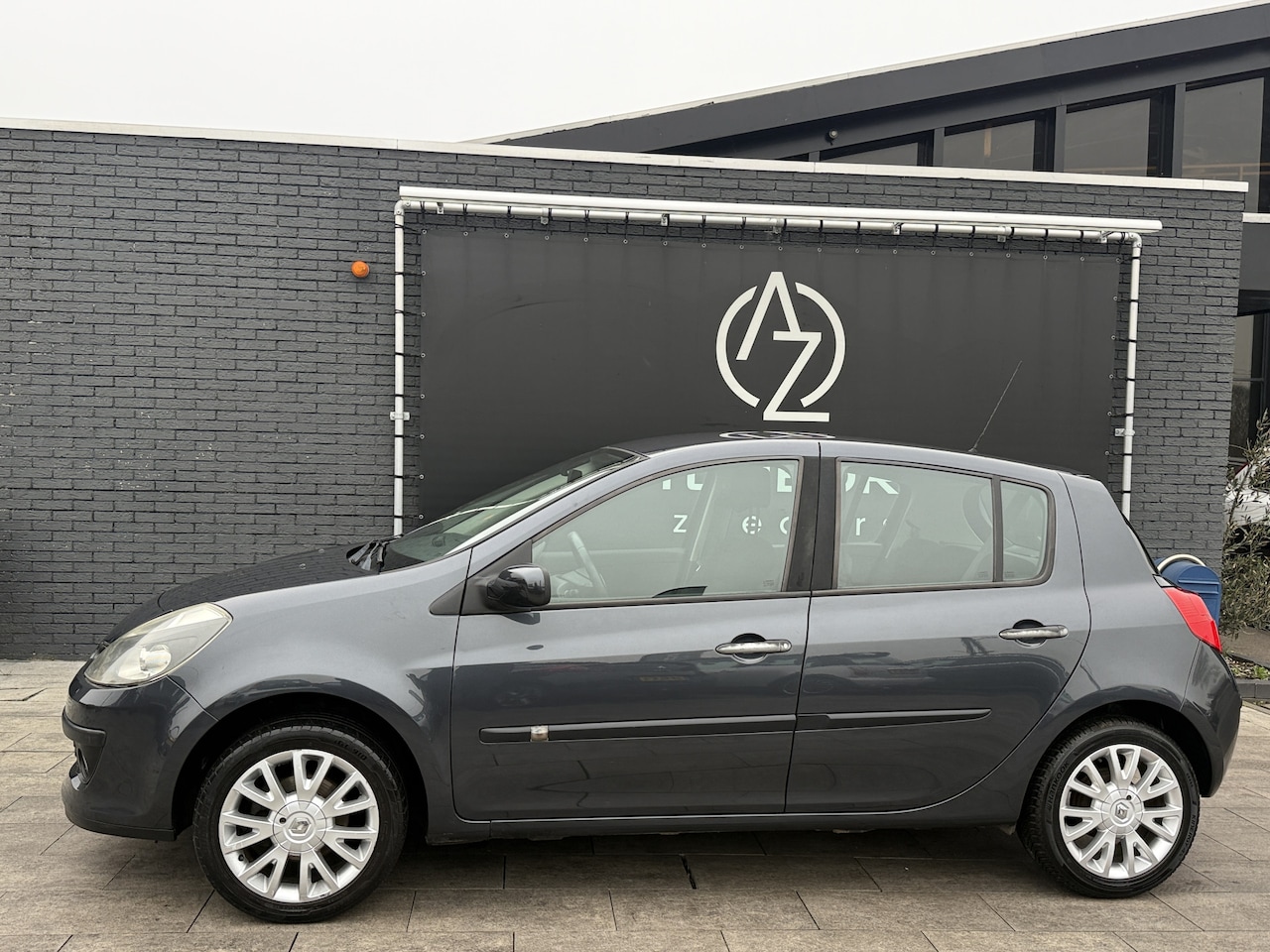 Renault Clio - 1.2-16V Collection NW APK ! - AutoWereld.nl