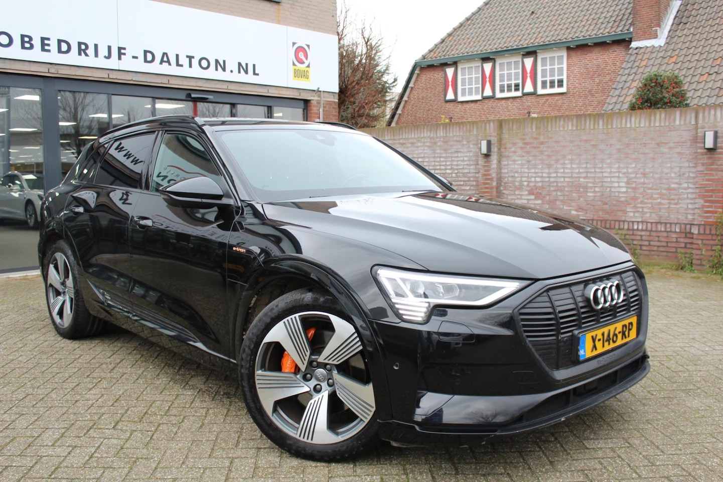 Audi e-tron - E-tron 55 quattro advanced 95 kWh - AutoWereld.nl