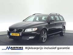 Volvo V70 - 2.0 D3 Dynamic Edition 150pk Leder Xenon Navigatie Trekhaak Sportstoelen Stoelverwarming