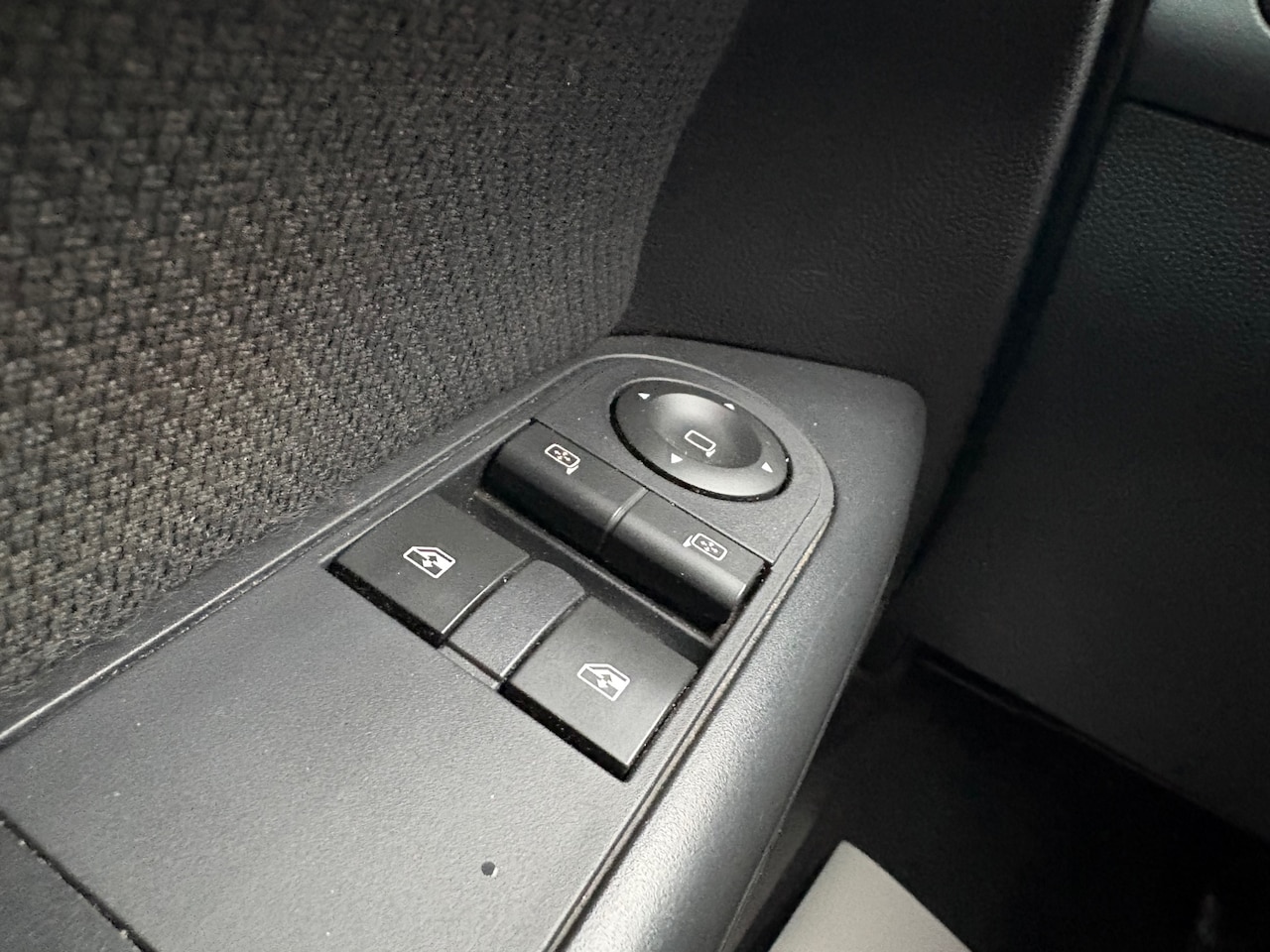 Opel Astra Wagon - 1.6 Edition NAP//AIRCO//CRUISE//ELEC.RAMEN//TREKHAAK