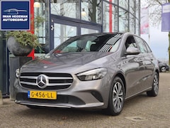 Mercedes-Benz B-klasse - 180 Business Solution Plus AUTOMAAT | Panoramadak | Navigatie | Cruise Control | Licht met