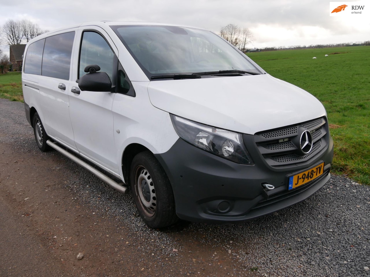 Mercedes-Benz Vito Tourer - 116 CDI Pro AUT. ** EX POLICE ** ** ENGINE NOT WORKING ** MARGE CAR - AutoWereld.nl