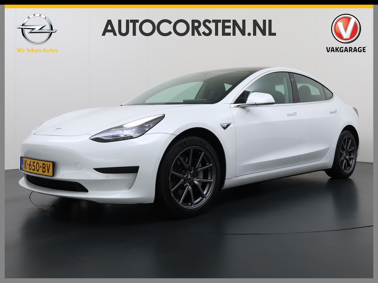 Tesla Model 3 - SR Plus 325PK Lmv 18" AutoPilot FSD-3 Leder Pano-dak Adaptive-Cruise Camera's Elektr.-Stuu - AutoWereld.nl