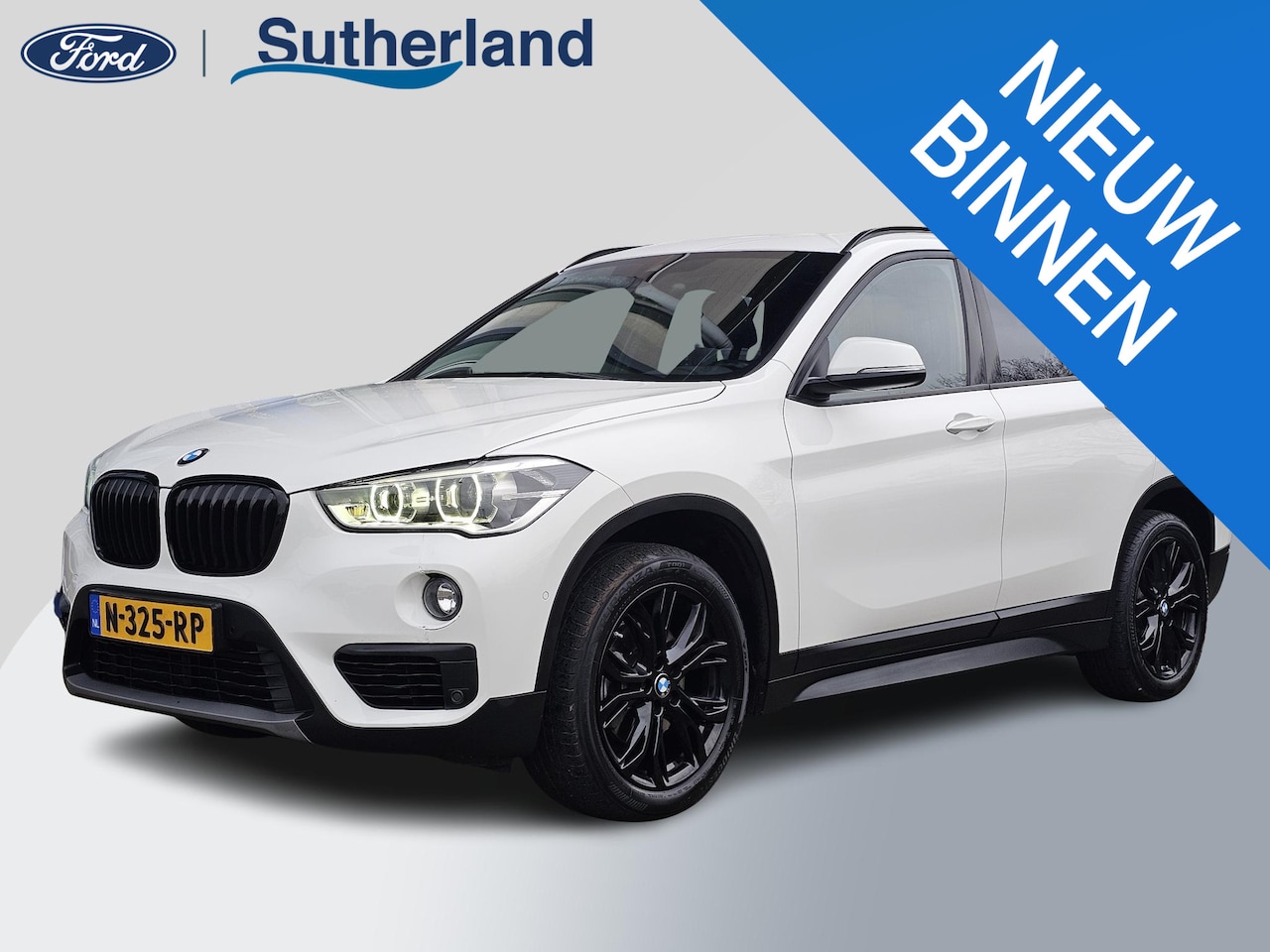 BMW X1 - sDrive18i | Trekhaak | Lederen Bekleding | Panoramadak | Cruise Control | Climate Control - AutoWereld.nl