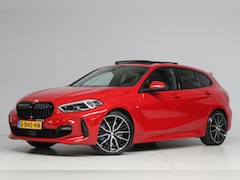 BMW 1-serie - 118i M-sport | panoramadak | head-up | harmankardon | achteruitrijcamera | sfeerverlichtin