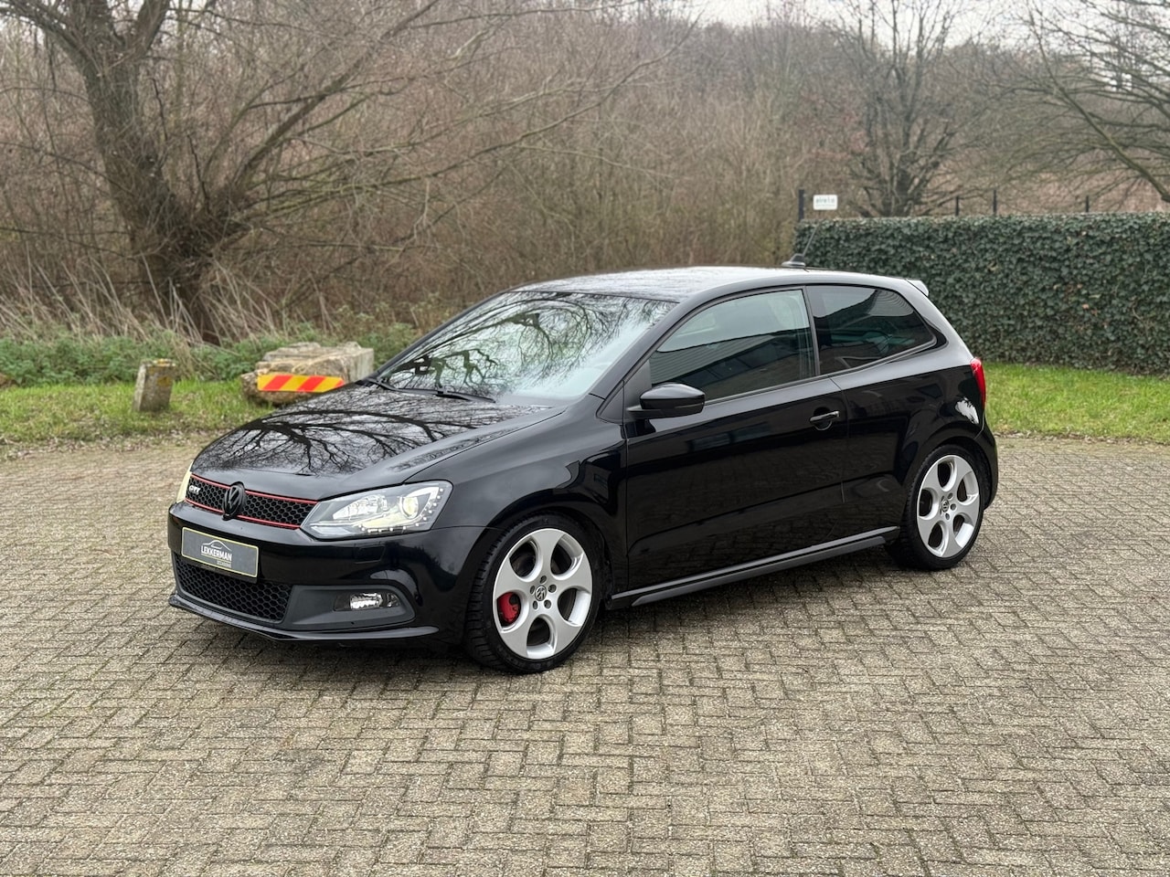 Volkswagen Polo - 1.4 TSI GTI DSG I CARPLAY I CRUISE I PDC I 180PK I NWE APK - AutoWereld.nl