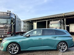 Peugeot 308 - 1.2 Turbo 131pk 6-bak Allure Pack Bus - 58dkm nap - 360cam - nav - front + line + side ass