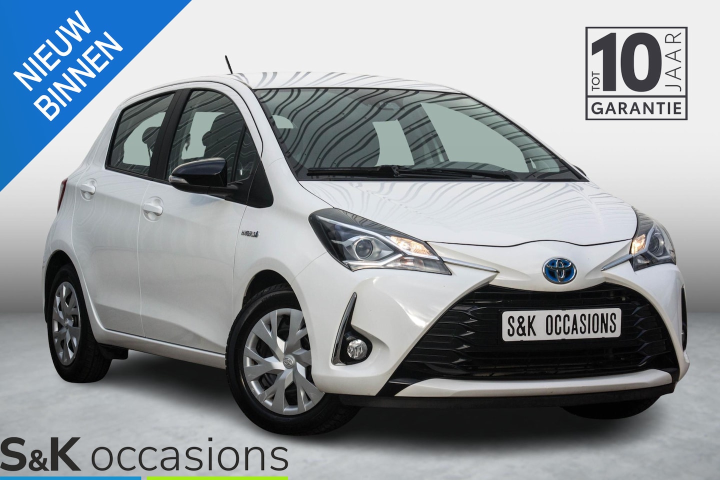 Toyota Yaris - 1.5 Hybrid NAVI PDC Cruise - AutoWereld.nl