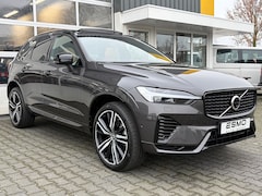 Volvo XC60 - 2.0 T8 Plug-in hybrid AWD Ultimate Dark 456 pk Panoramadak HUD Long range Trekhaak wegklap