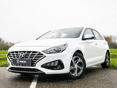 Hyundai i30 - 1.0 T-GDI Essential *Camera, Apple CarPlay