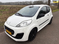 Peugeot 107 - 1.0 Access Accent Airco/APK/94Dkm/N.A.P