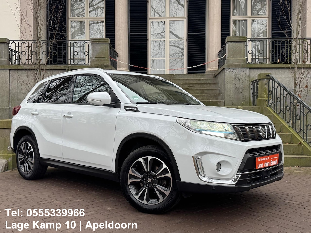 Suzuki Vitara - 1.4 Boosterjet Style Smart Hybrid AllGrip Automaat Panorama Navi Leder Xenon Camera Pdc St - AutoWereld.nl