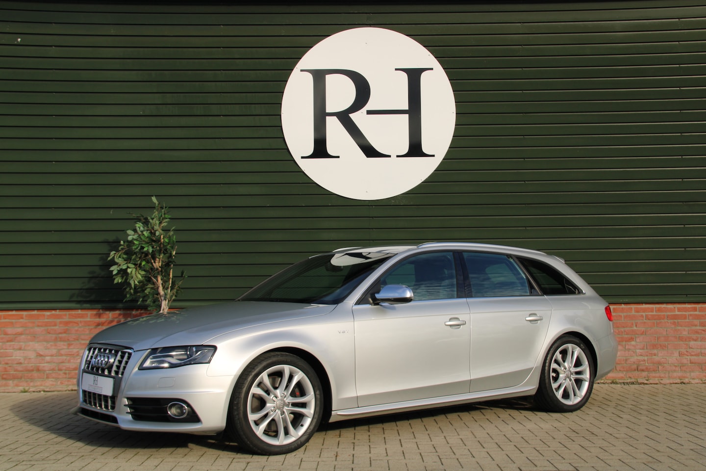 Audi A4 Avant - S4 3.0-V6 Quattro Automaat - Youngtimer! - AutoWereld.nl