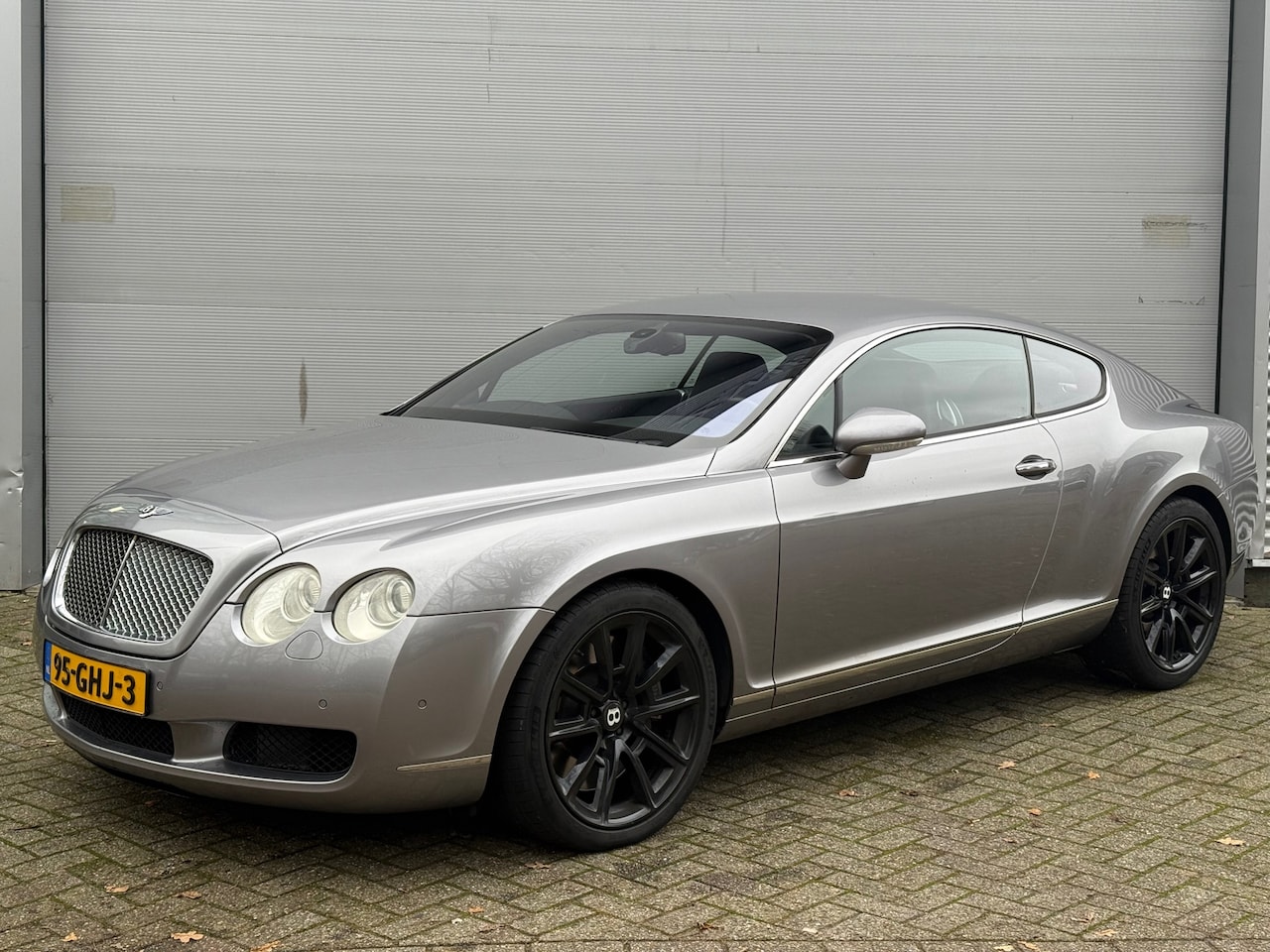 Bentley Continental GT - 6.0 W12 Mulliner l Volledig Onderhouden (25k laatste jaar) l Rijdt & Schakelt zeer goed l - AutoWereld.nl