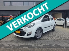 Renault Twingo - 1.2 16V Authentique | Met afneembare trekhaak en cruise control