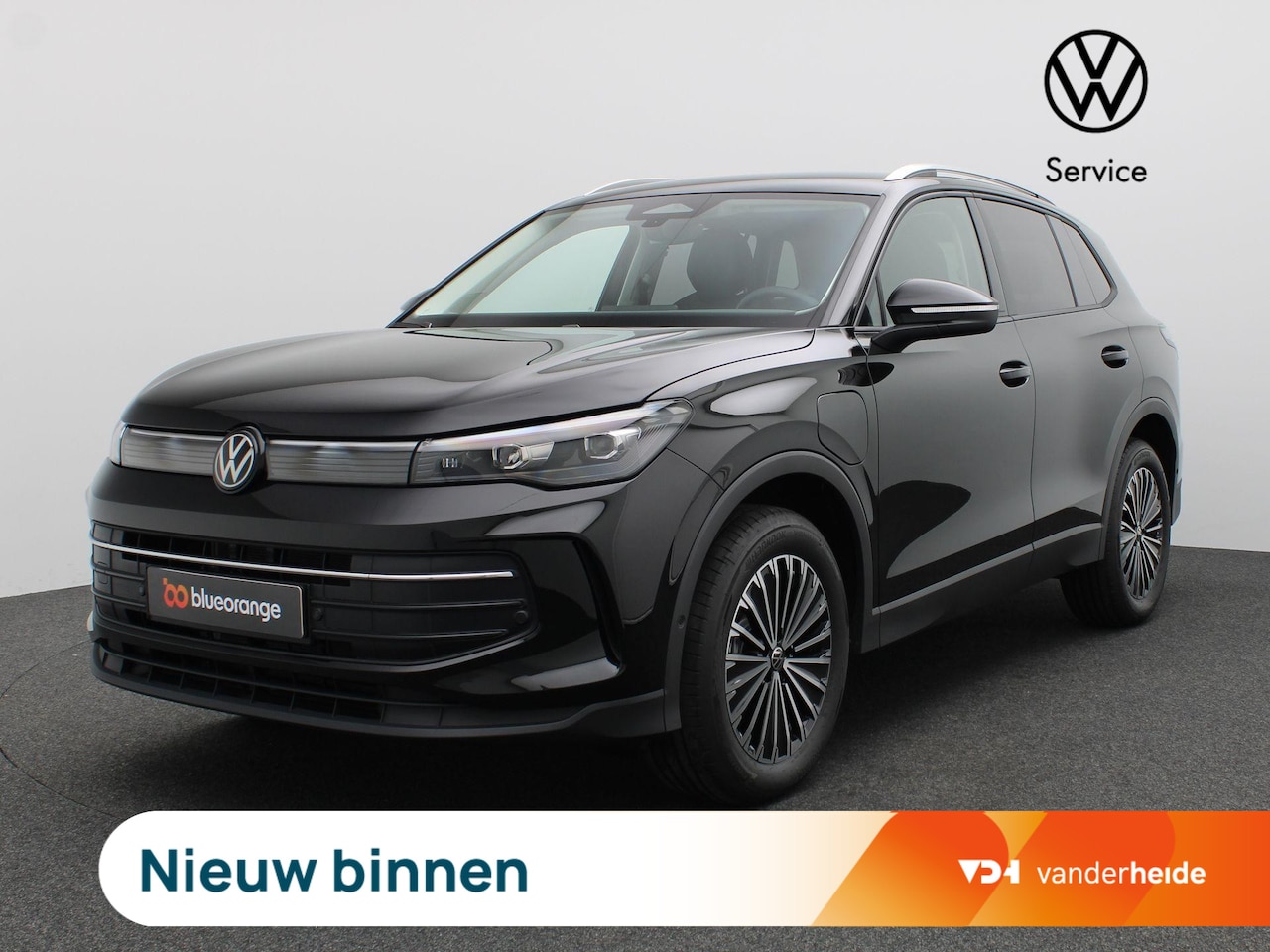 Volkswagen Tiguan - 1.5 eHybrid Life Edition 204PK DSG Trekhaak, 18" LM Velgen, Keyless, Achteruitrijcamera, S - AutoWereld.nl