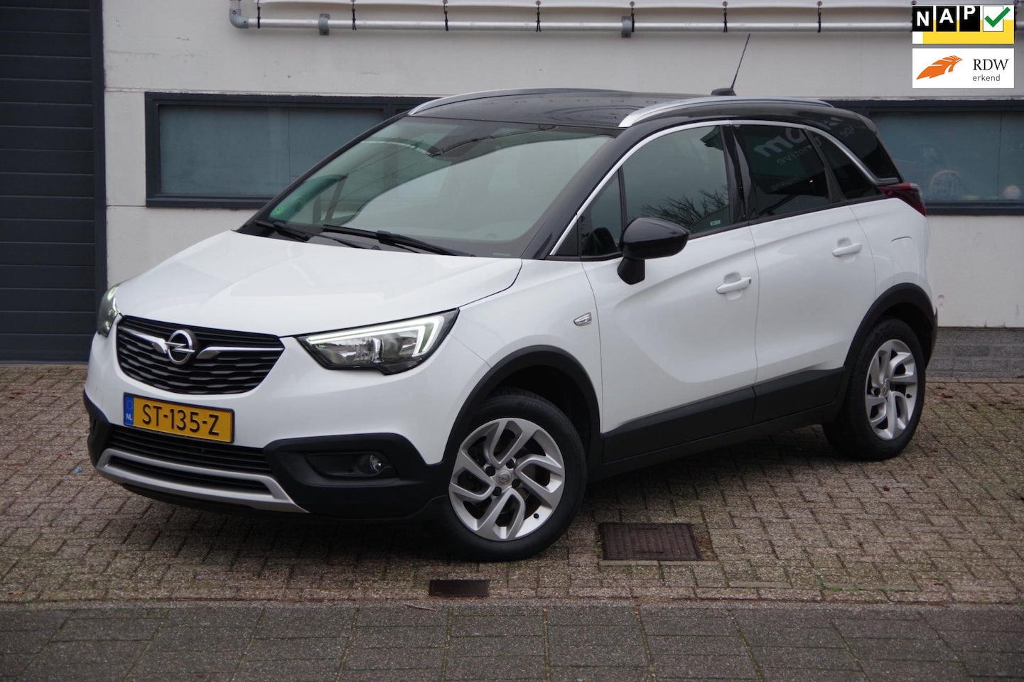 Opel Crossland X - 1.2 Turbo Innovation 1.2 Turbo Innovation - AutoWereld.nl