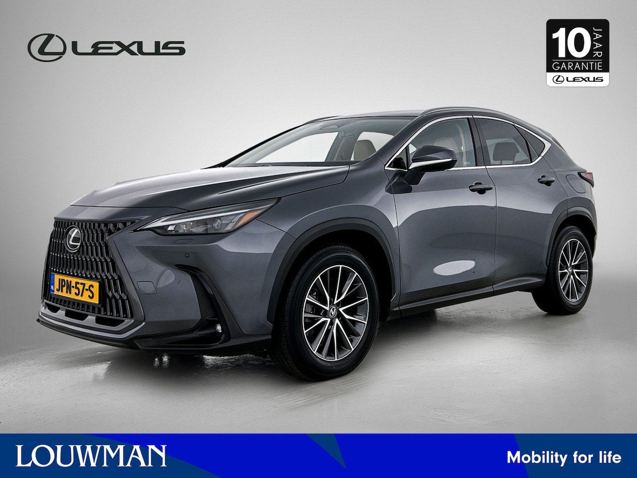 Lexus NX - 450h+ AWD Luxury Line | BTW Voertuig | - AutoWereld.nl