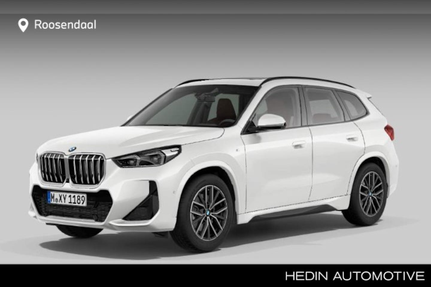 BMW X1 - xDrive23i | Trekhaak | Head up | Panoramadak | Sportstoelen | Stuurverwarming | Parking as - AutoWereld.nl