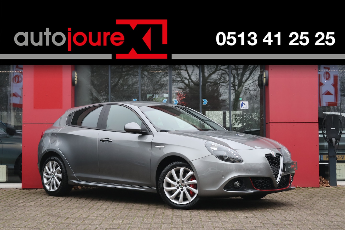 Alfa Romeo Giulietta - 1.4 Turbo MultiAir Super | Origineel NL | Leder | Cruise Control | Navigatie | Airco | - AutoWereld.nl