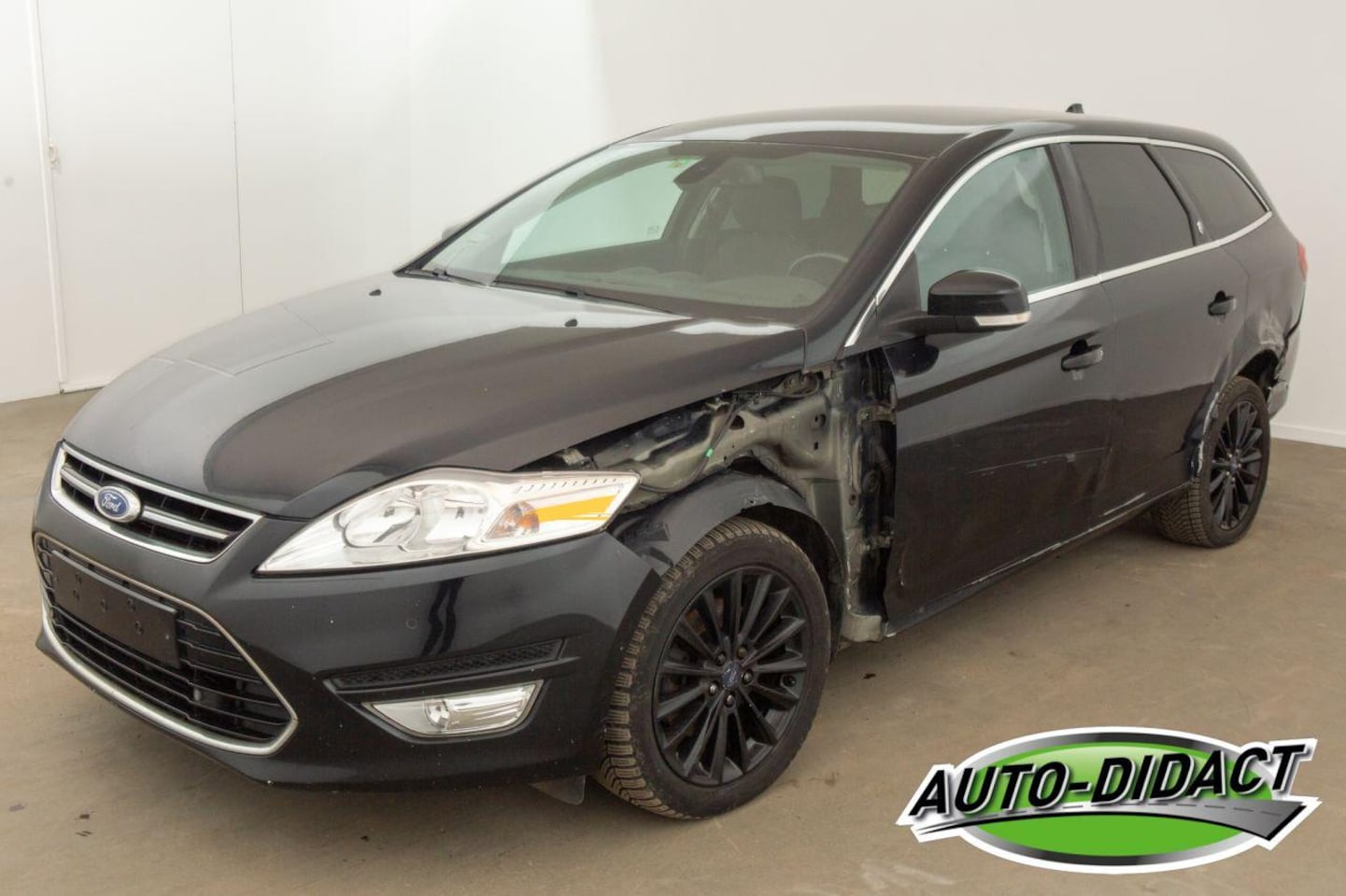 Ford Mondeo - 2.0 TDCi Automaat Clima Titanium - AutoWereld.nl