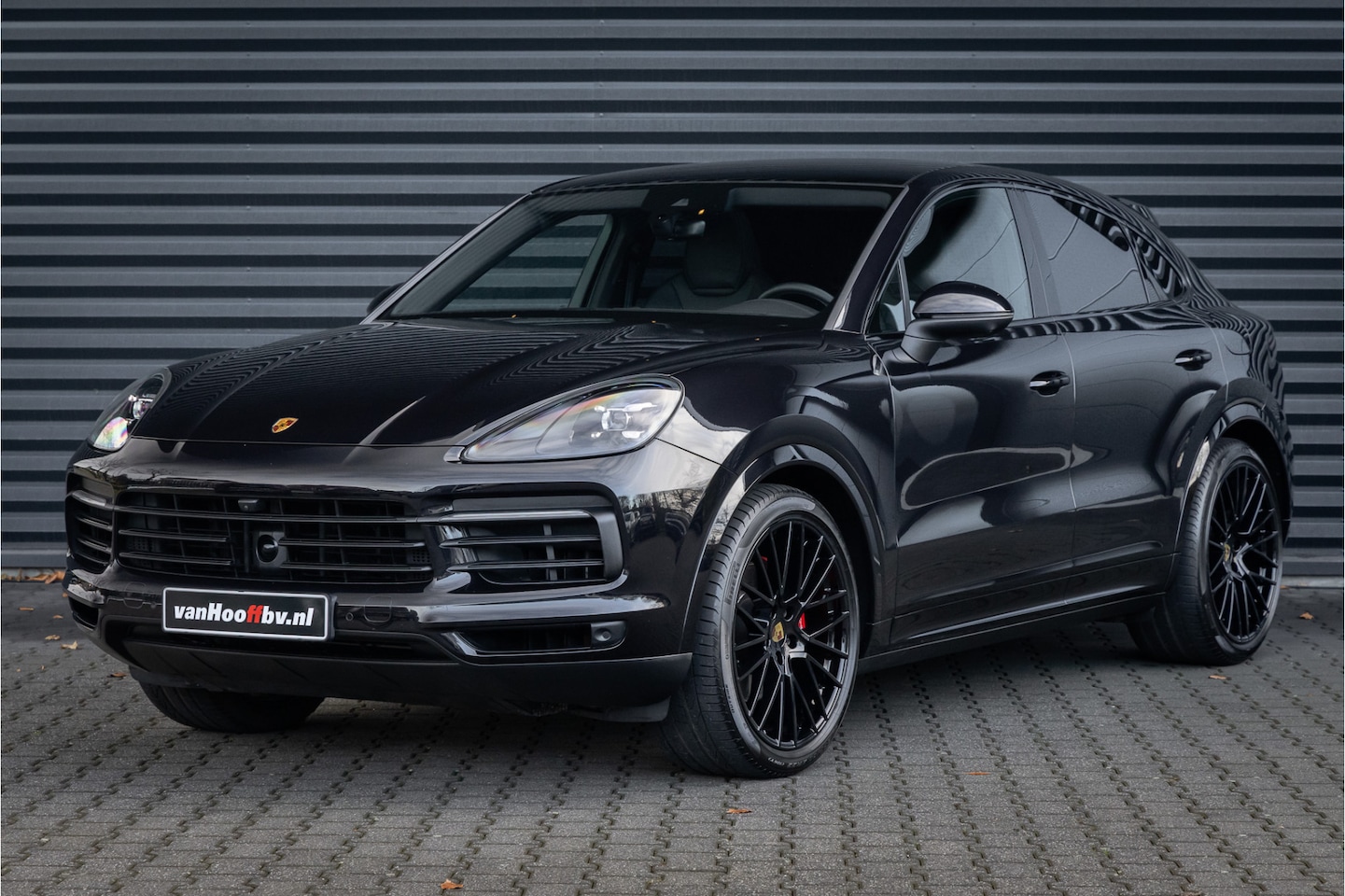 Porsche Cayenne Coupé - 3.0 E-Hybrid 22 inch Black - ACC - Sport Chrono - AutoWereld.nl
