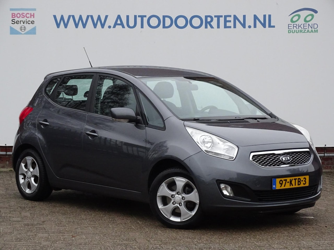 Kia Venga - 1.4 CVVT X-ecutive|Trekhaak|Clima|Cruise|Bluetooth - AutoWereld.nl