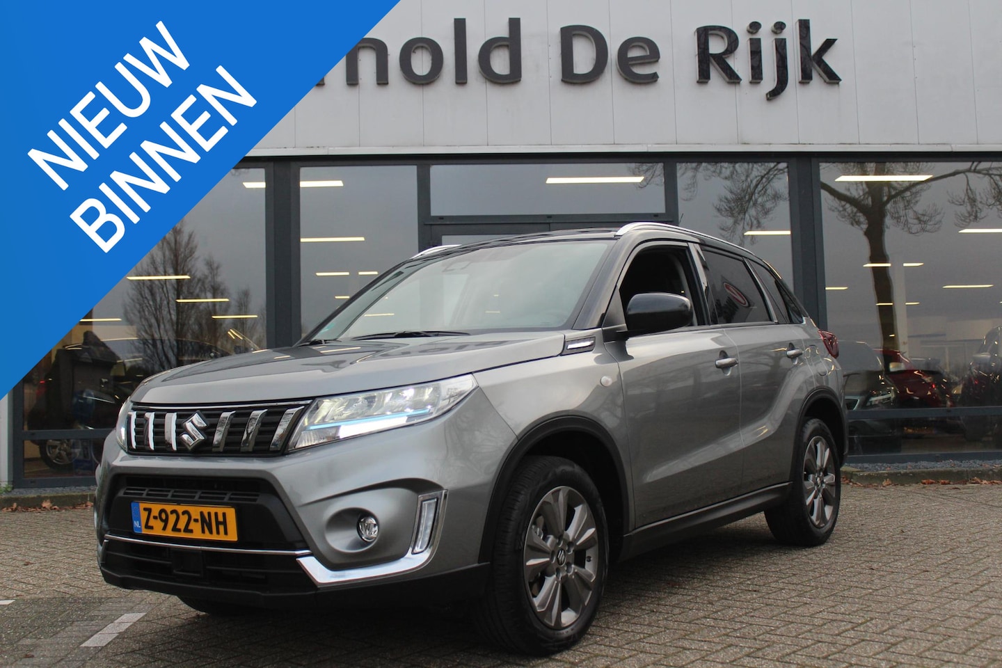 Suzuki Vitara - 1.5 Hybrid Select 1.5 Hybrid Select - AutoWereld.nl