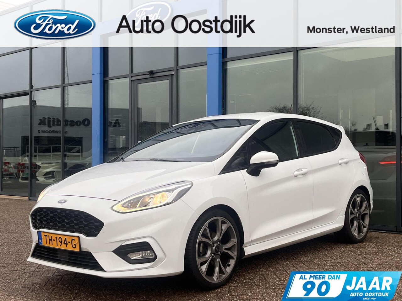 Ford Fiesta - 1.0 EcoBoost ST-Line 100PK Winterpack Cruise Navi Keyless 18'' Velgen Parkeersensoren Acht - AutoWereld.nl