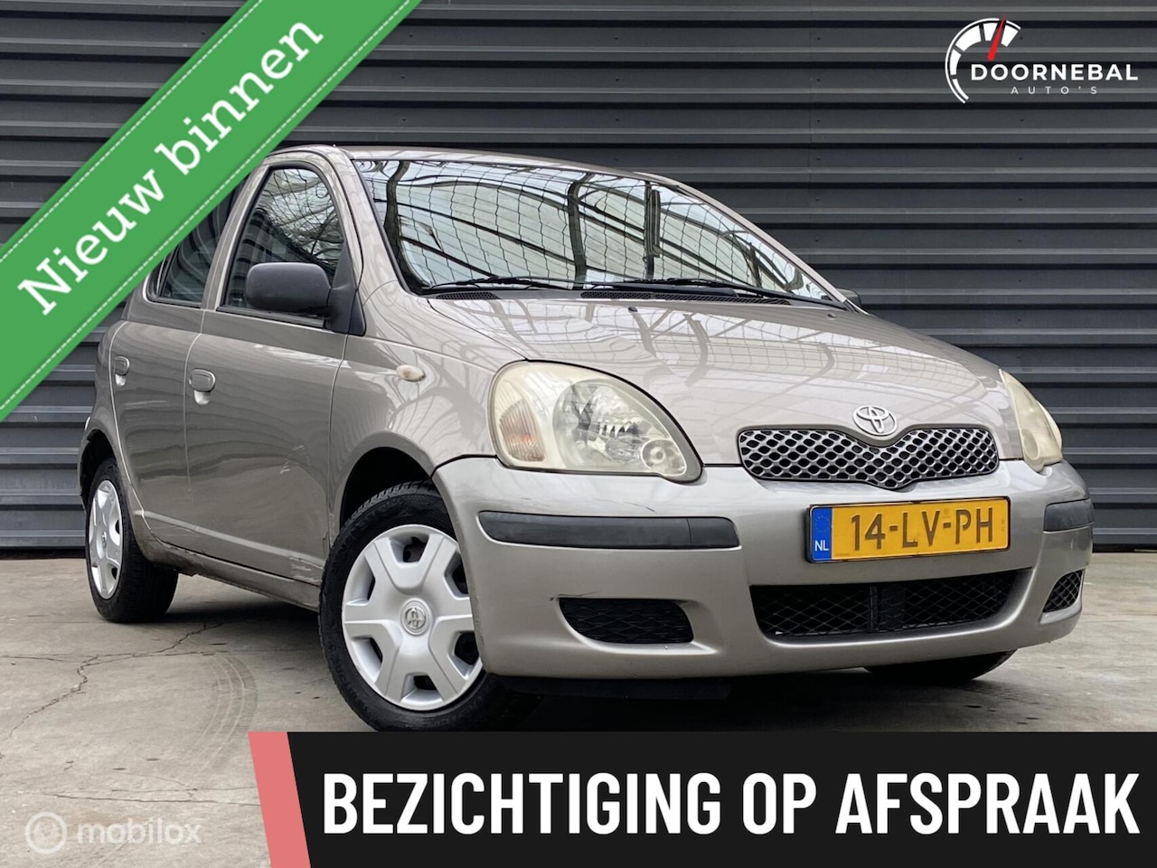 Toyota Yaris - 1.0 VVT-i Terra / BETROUWBAAR / 5DRS / EXPORT - AutoWereld.nl