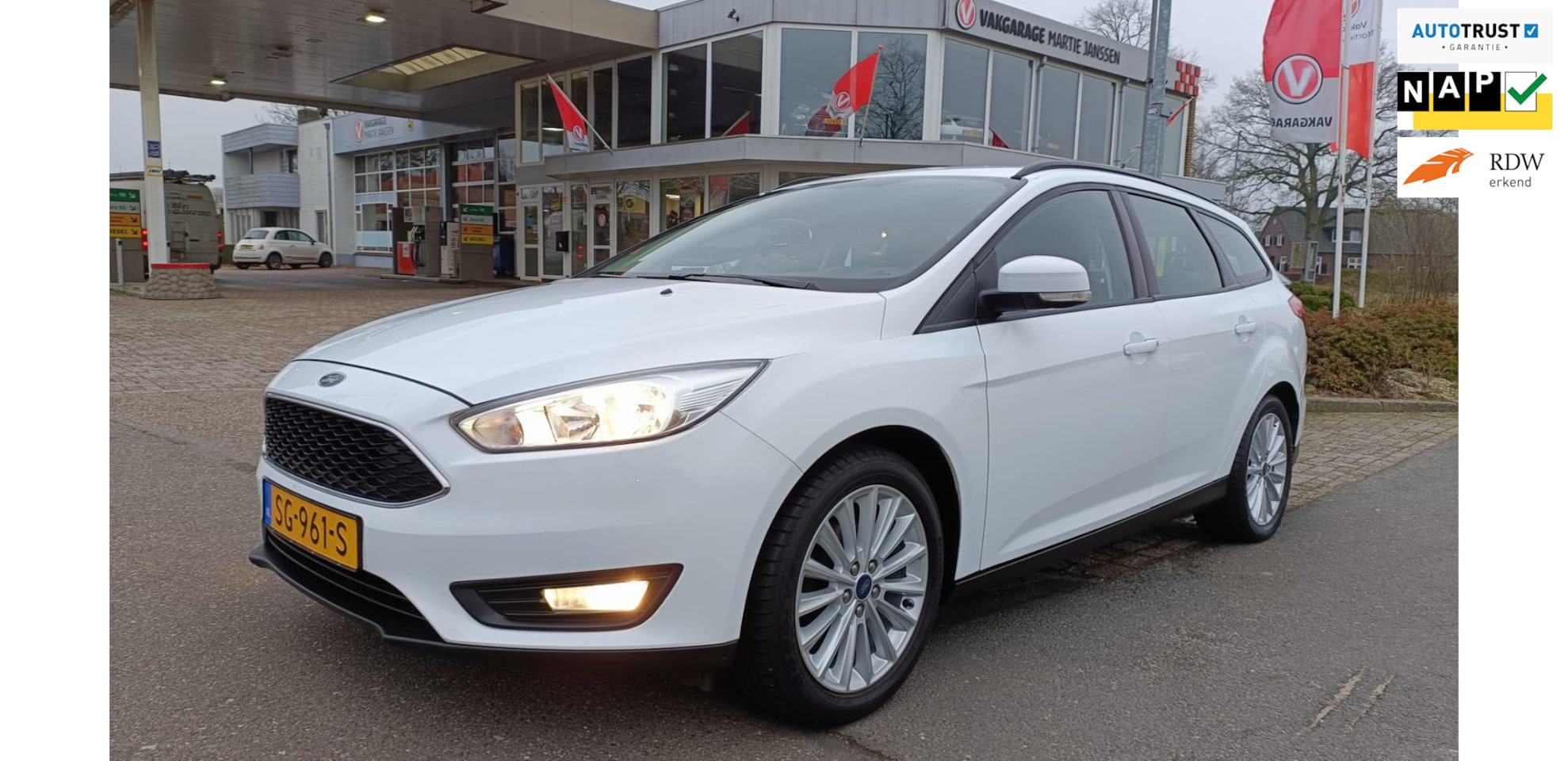 Ford Focus Wagon - 1.0 Lease Edition 1.0 Lease Edition - AutoWereld.nl