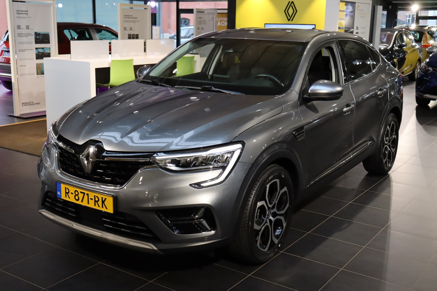 Renault Arkana - 1.6 E-Tech Hybrid 145 Intens - AutoWereld.nl