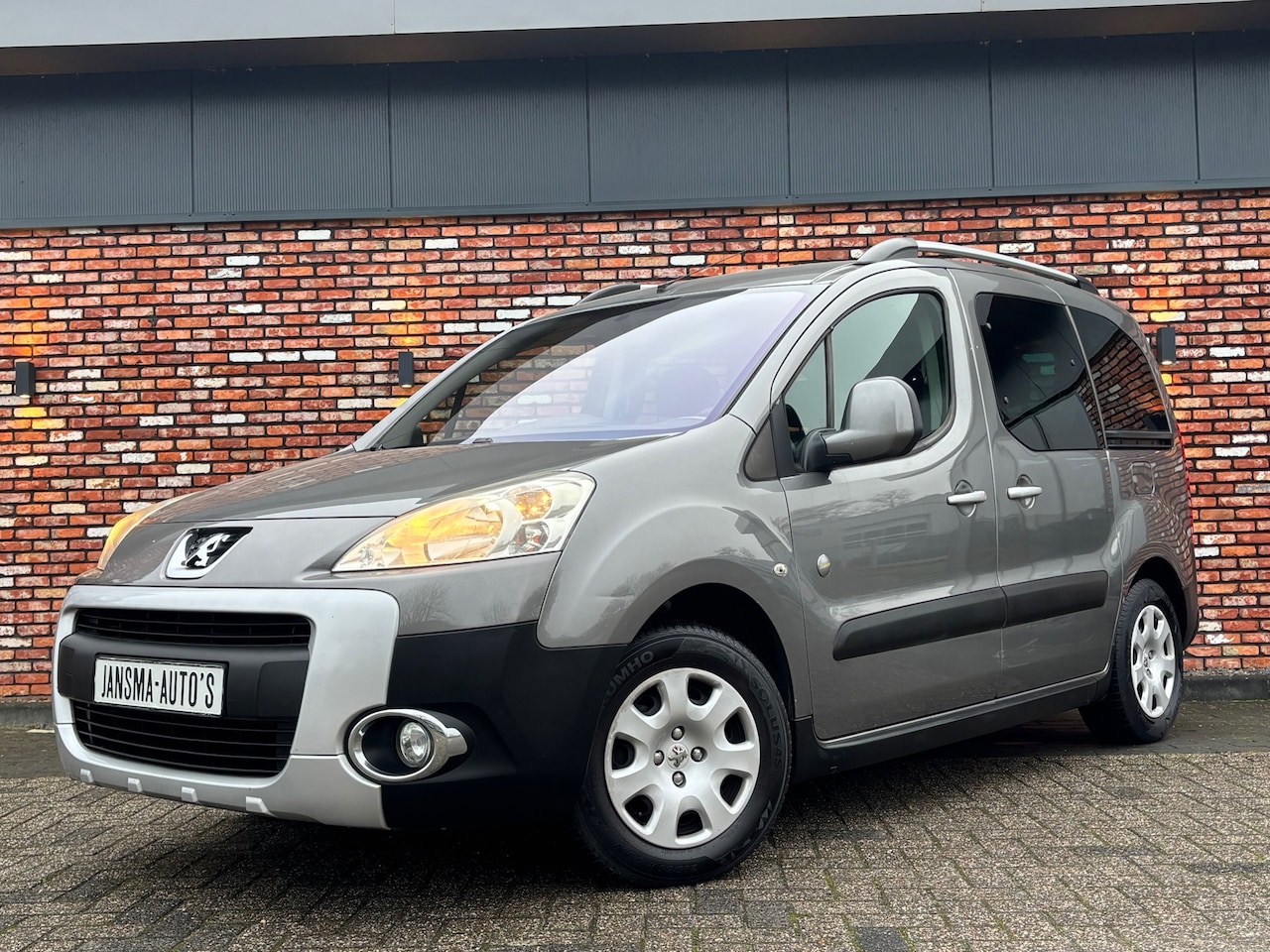 Peugeot Partner Tepee - 1.6 VTi Outdoor 5-Pers Clima Elek.Pakket Pdc Hoogzitter Volledig-Onderhouden! - AutoWereld.nl