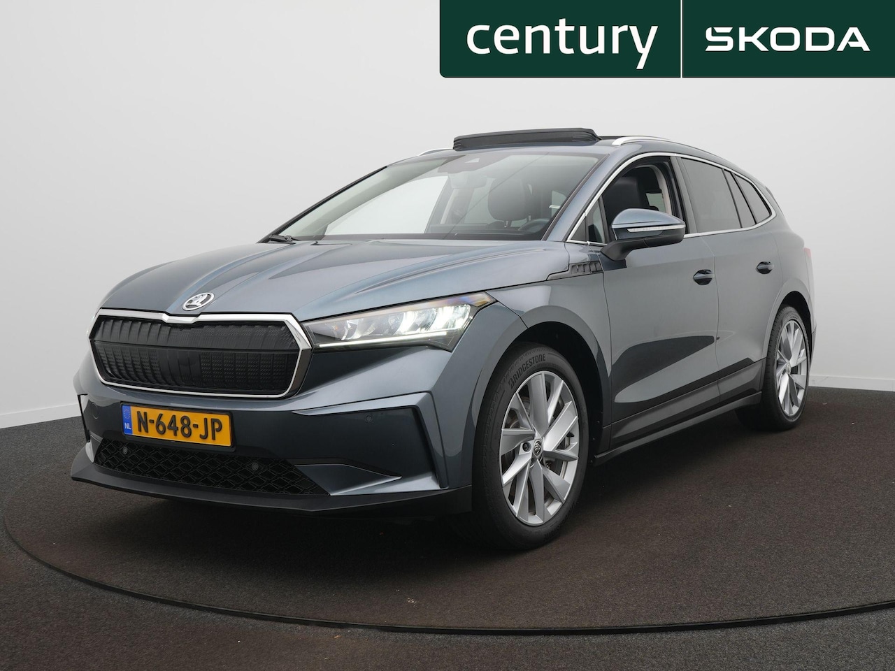 Skoda Enyaq iV - 80 | Panoramadak | Leren Bekleding | Trekhaak | Head Up - AutoWereld.nl