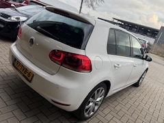 Volkswagen Golf - 1.2 TSI Highline BlueMotion