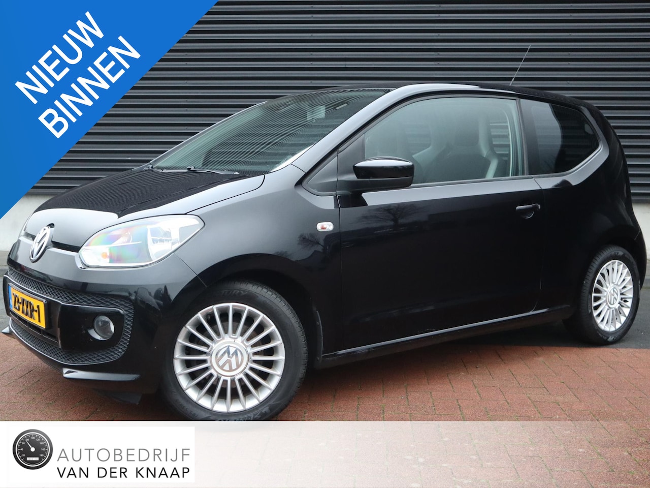 Volkswagen Up! - 1.0 high up! BlueMotion | Airco | Cruise | Navi | PDC | - AutoWereld.nl