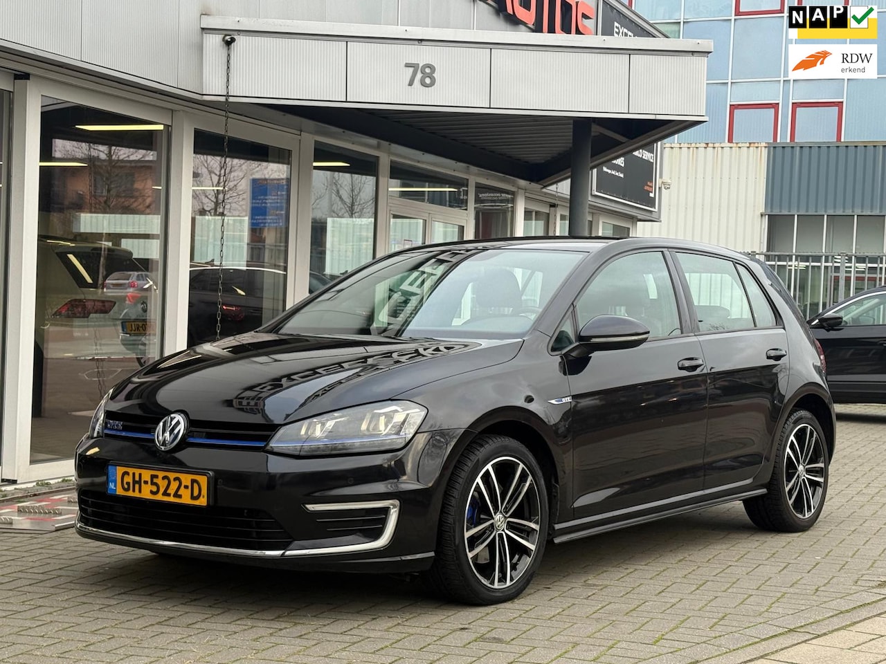 Volkswagen Golf - 1.4 TSI GTE | Navigatie | Leder - AutoWereld.nl