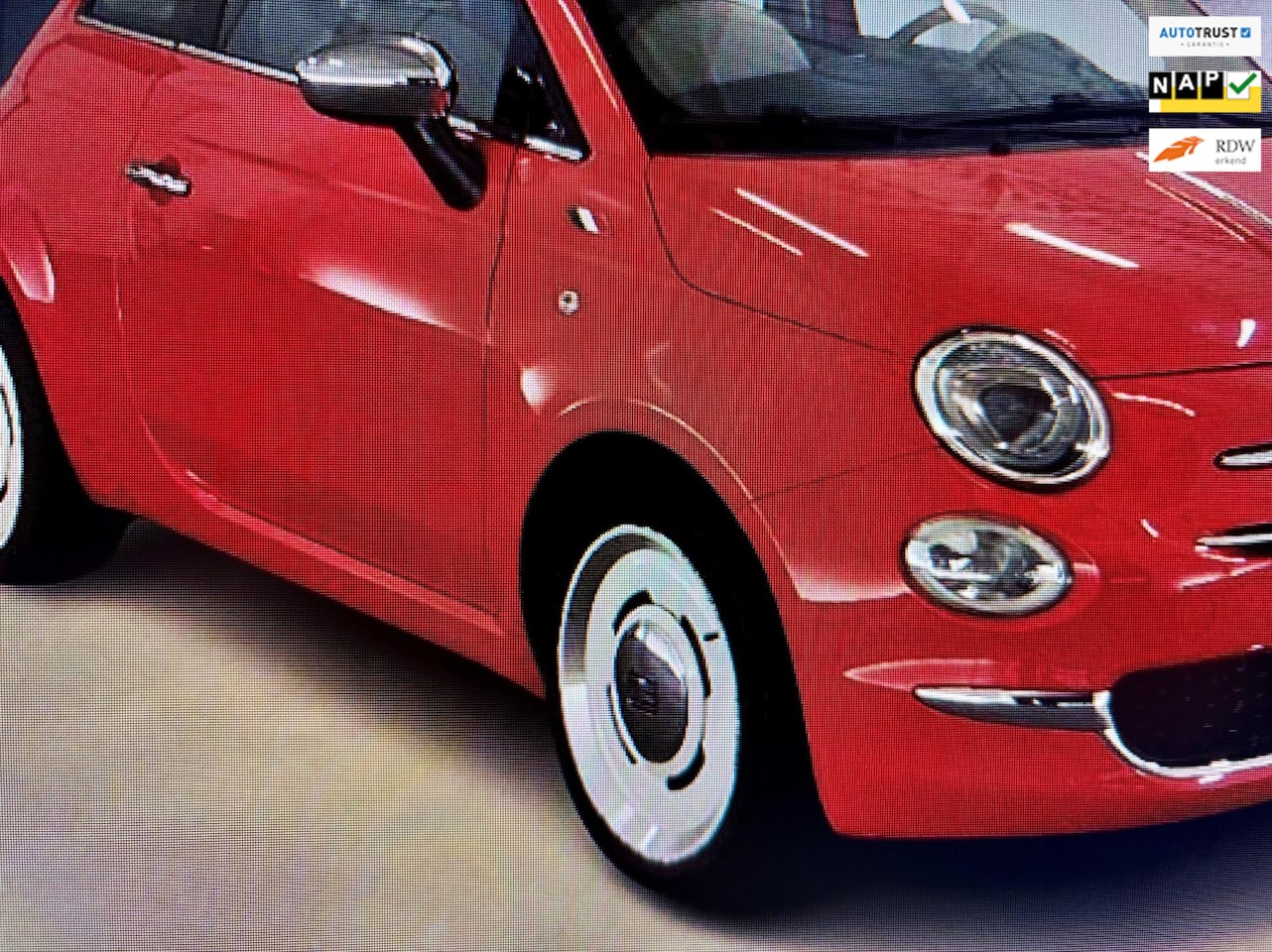 Fiat 500 - 0.9 TwinAir Turbo Anniversario Bj18|Panodak|Carplay|Digiteller|Unieke Uitvoering !! - AutoWereld.nl