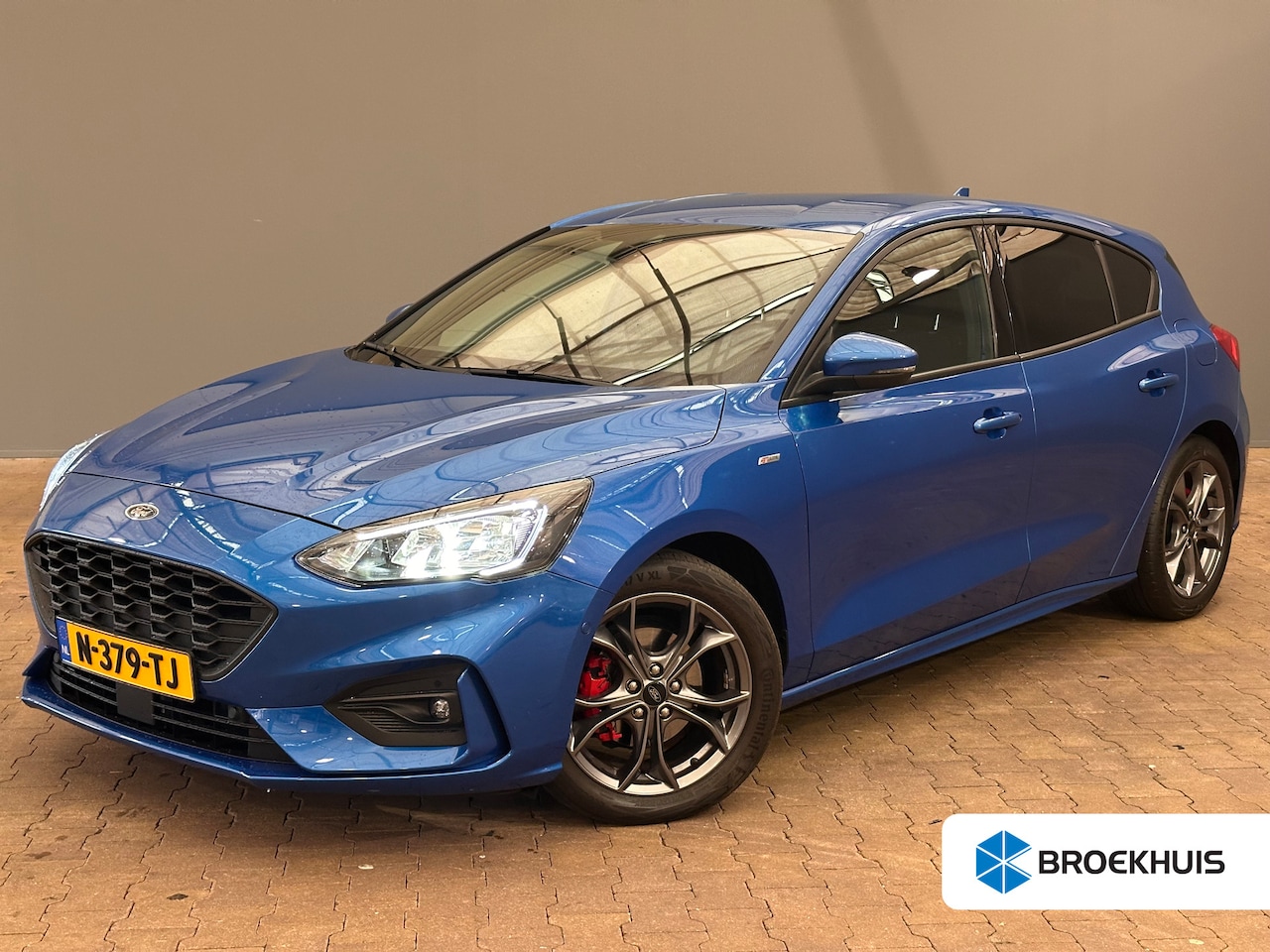 Ford Focus - 1.0 EcoBoost Hybrid ST Line X Business Camera | Dode hoek | Lichtmetaal Getint glas | Navi - AutoWereld.nl