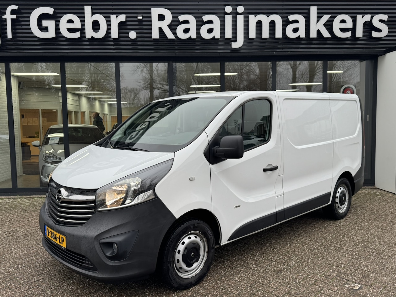Opel Vivaro - 1.6 CDTI L1H1 Edition*Navi*Airco* - AutoWereld.nl