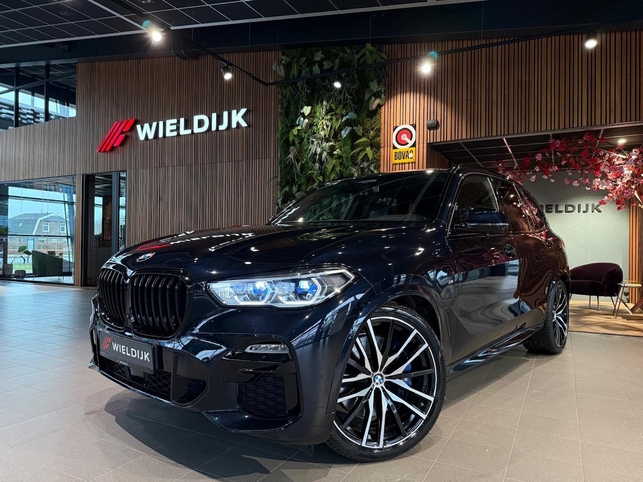BMW X5 - xDrive45e High Executive M-Sport Pannorama schuif - AutoWereld.nl