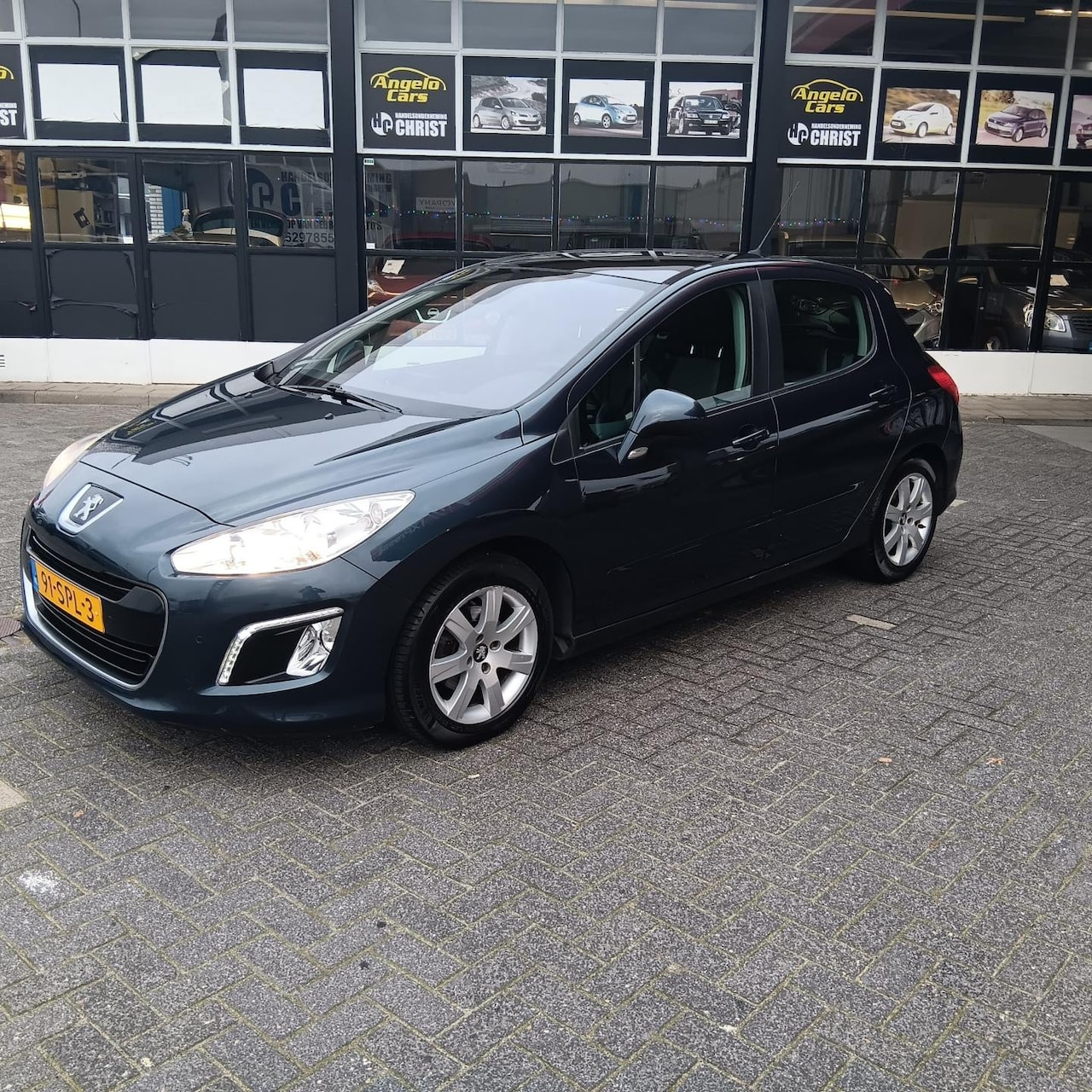 Peugeot 308 - 1.6 VTi Première 1.6 VTi Première - AutoWereld.nl