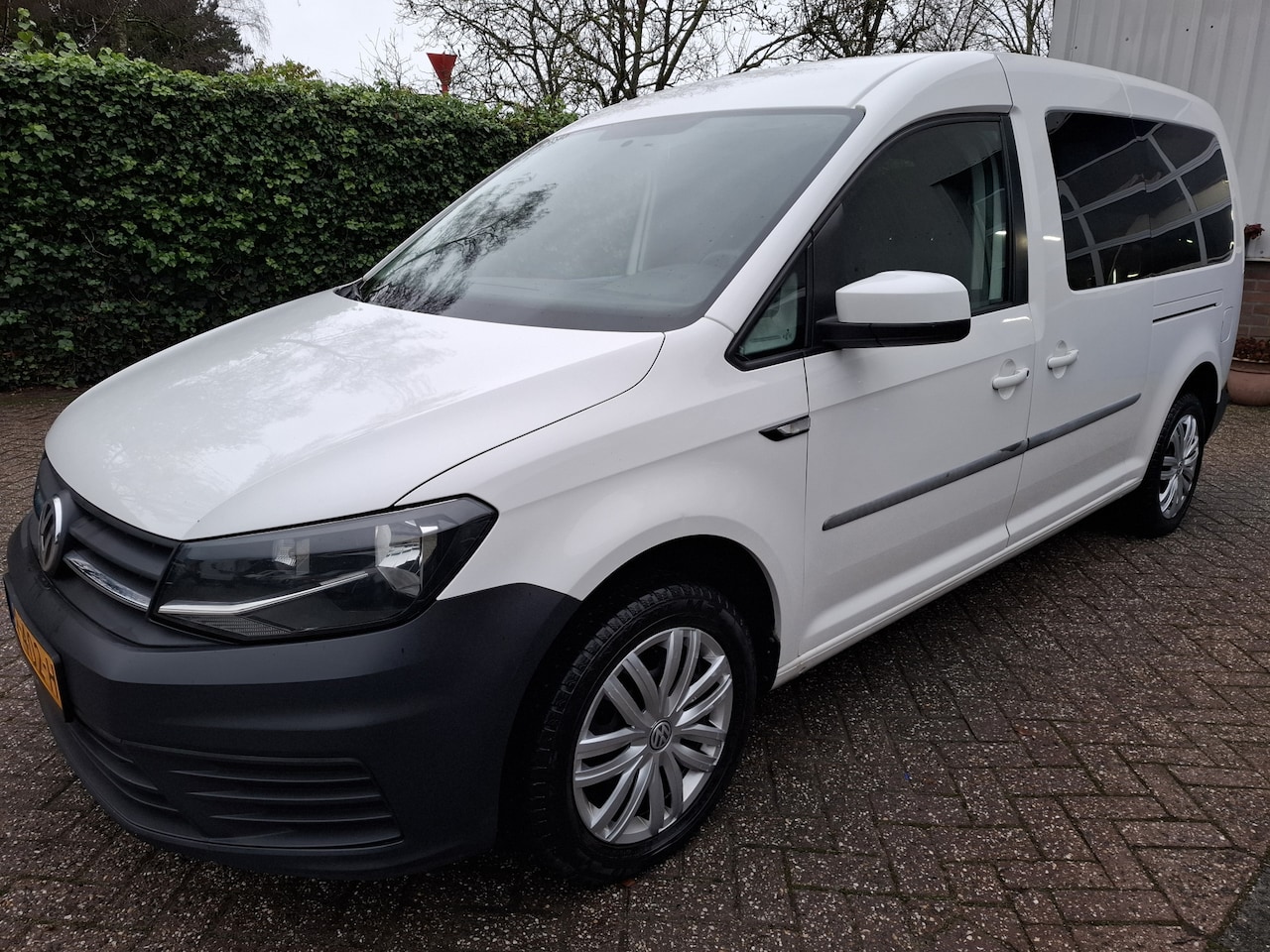 Volkswagen Caddy Maxi - 1.4 TGI 5-PERS 6650.- INCL BTW ROLSTOELVERVOER 110PK - AutoWereld.nl