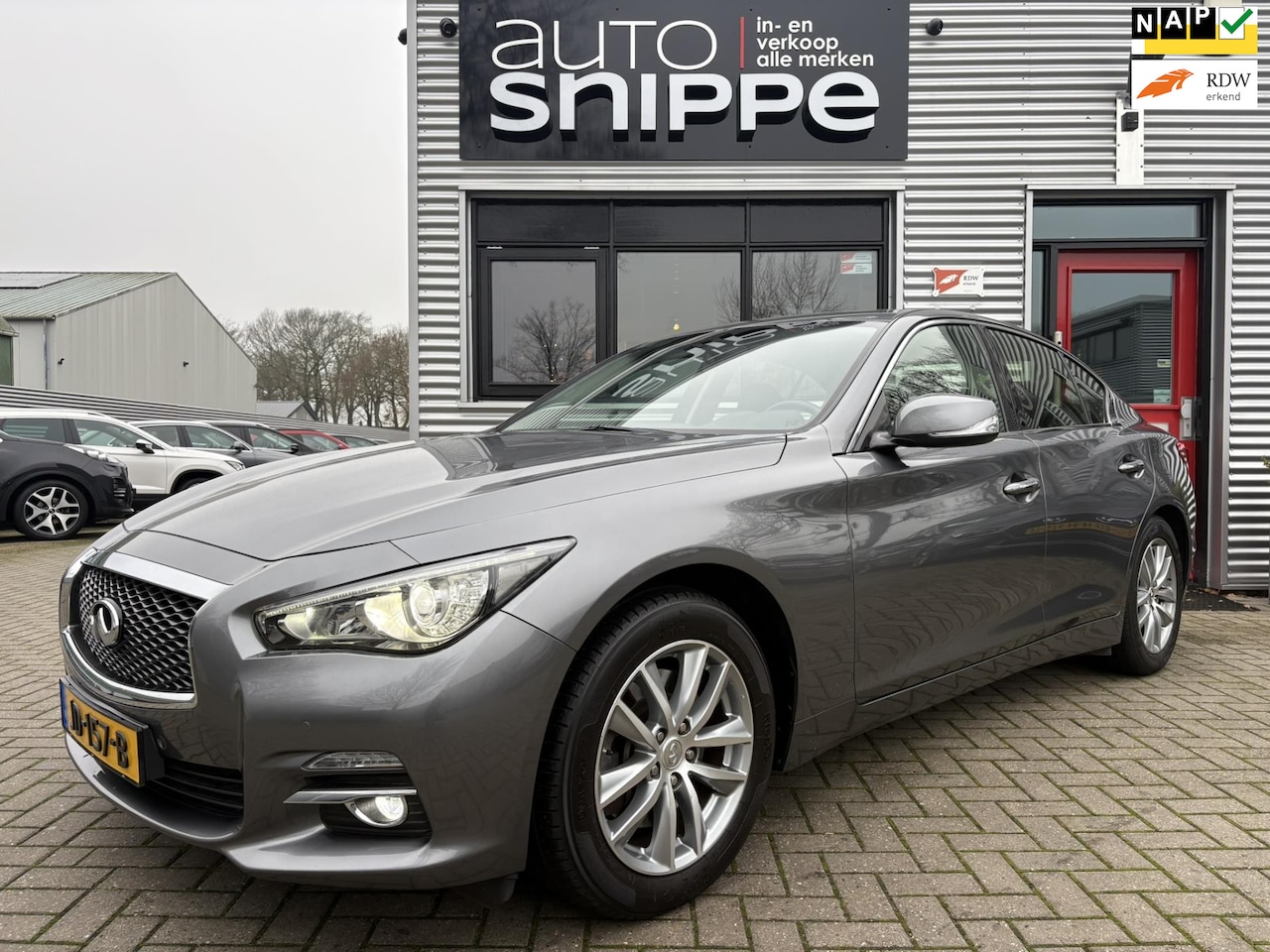 Infiniti Q50 - 2.0t Business Premium 211 PK -AUTOMAAT-VOLLEDER-LED-STOELVERWARMING-CAMERA-PDC V+A-ORIGINE - AutoWereld.nl