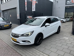 Opel Astra Sports Tourer - 1.0 Turbo Business Executive Trekhaak Airco NAP APK