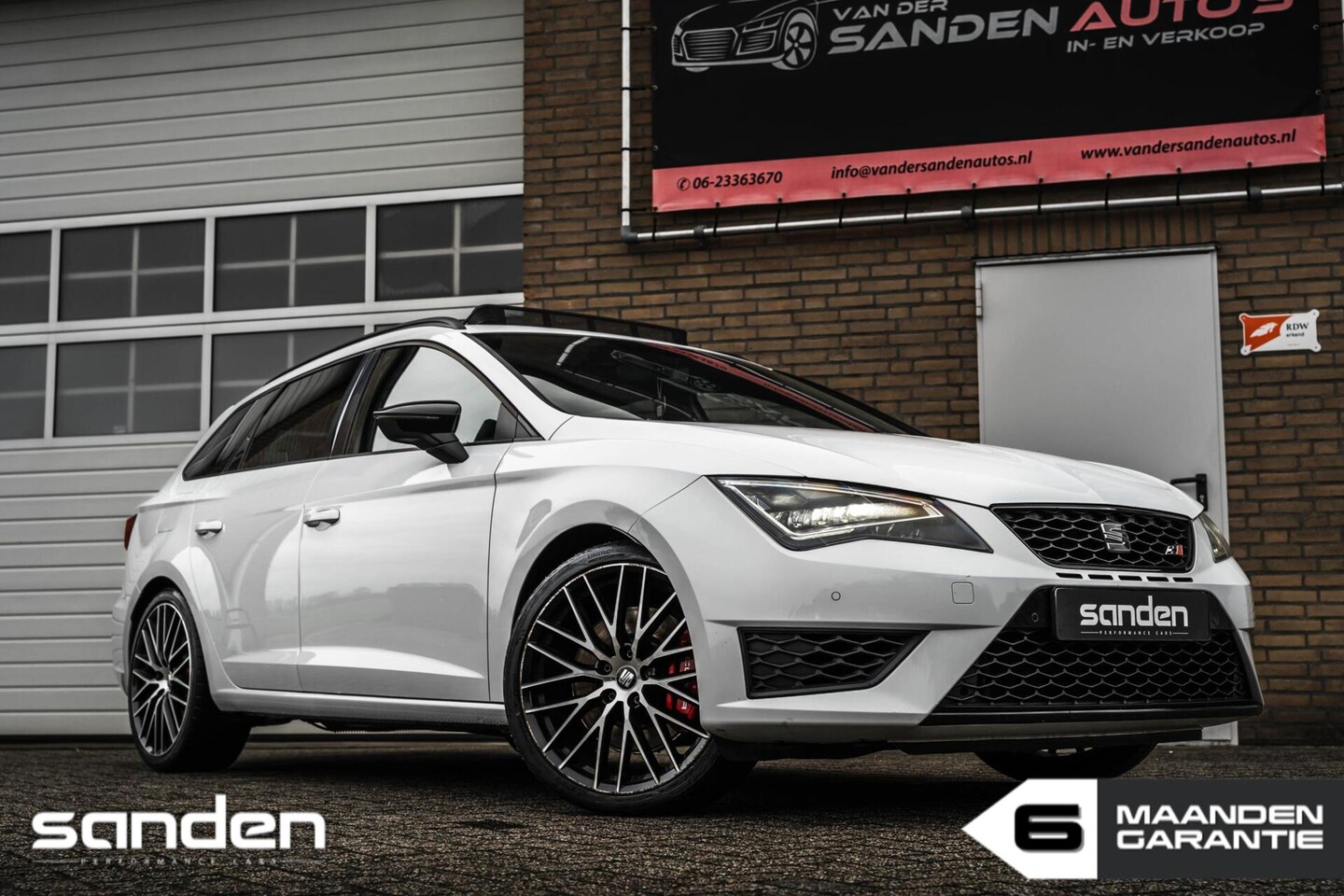 SEAT Leon ST - 2.0TSI Cupra 290|DSG|Pano|Schaalstoelen|DCC|LED - AutoWereld.nl