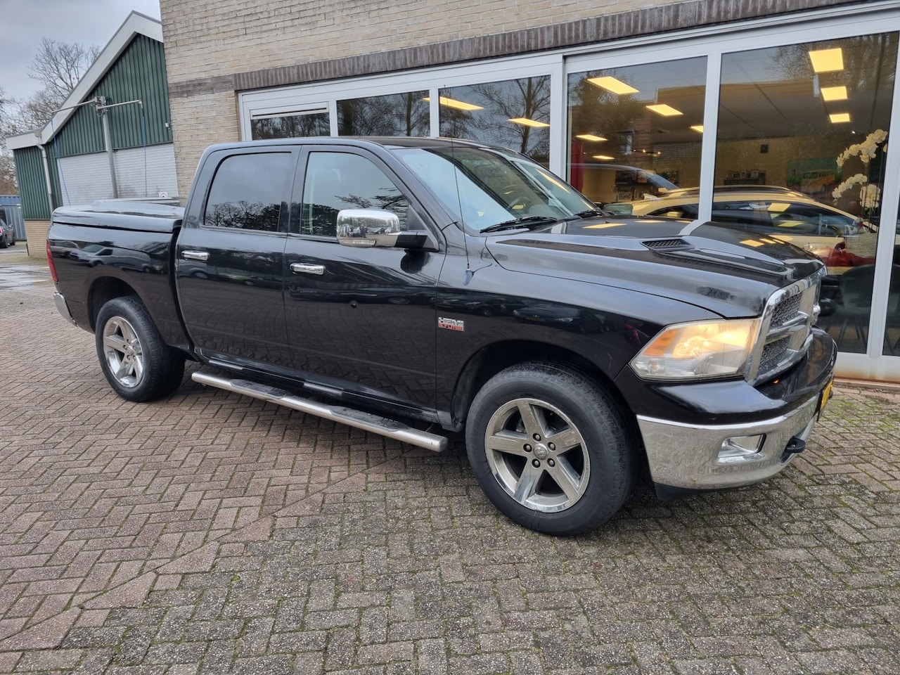 Dodge Ram 2500 - 5.7 v8 lpg - AutoWereld.nl