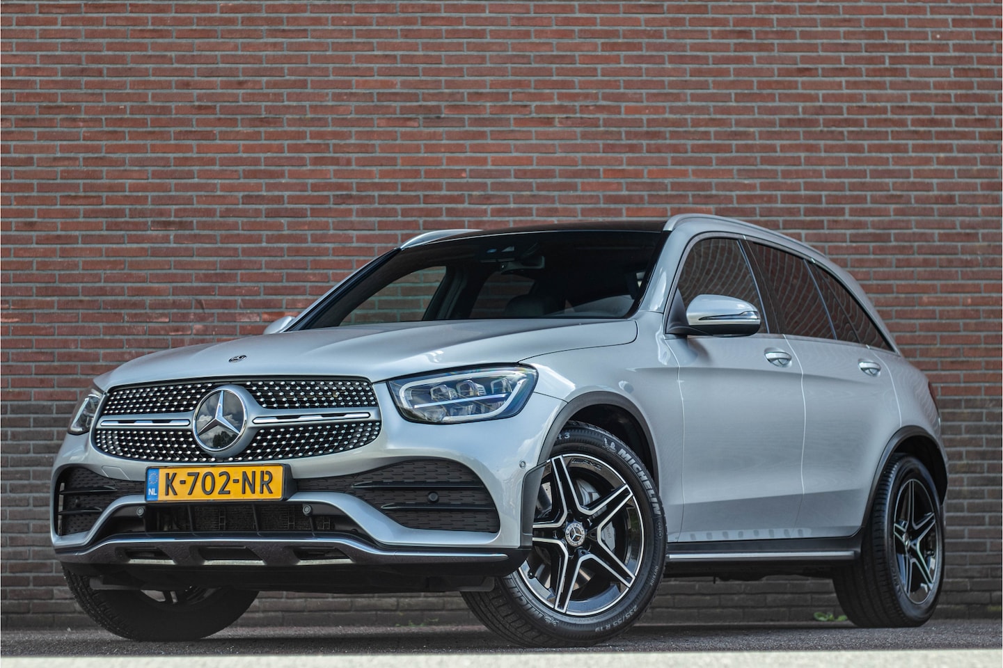 Mercedes-Benz GLC-klasse - 300 4MATIC AMG Line 300 4MATIC AMG Line, Panoramadak, Carplay, Stoelverwarming, Keyless, Trekhaak, Leder, Came - AutoWereld.nl